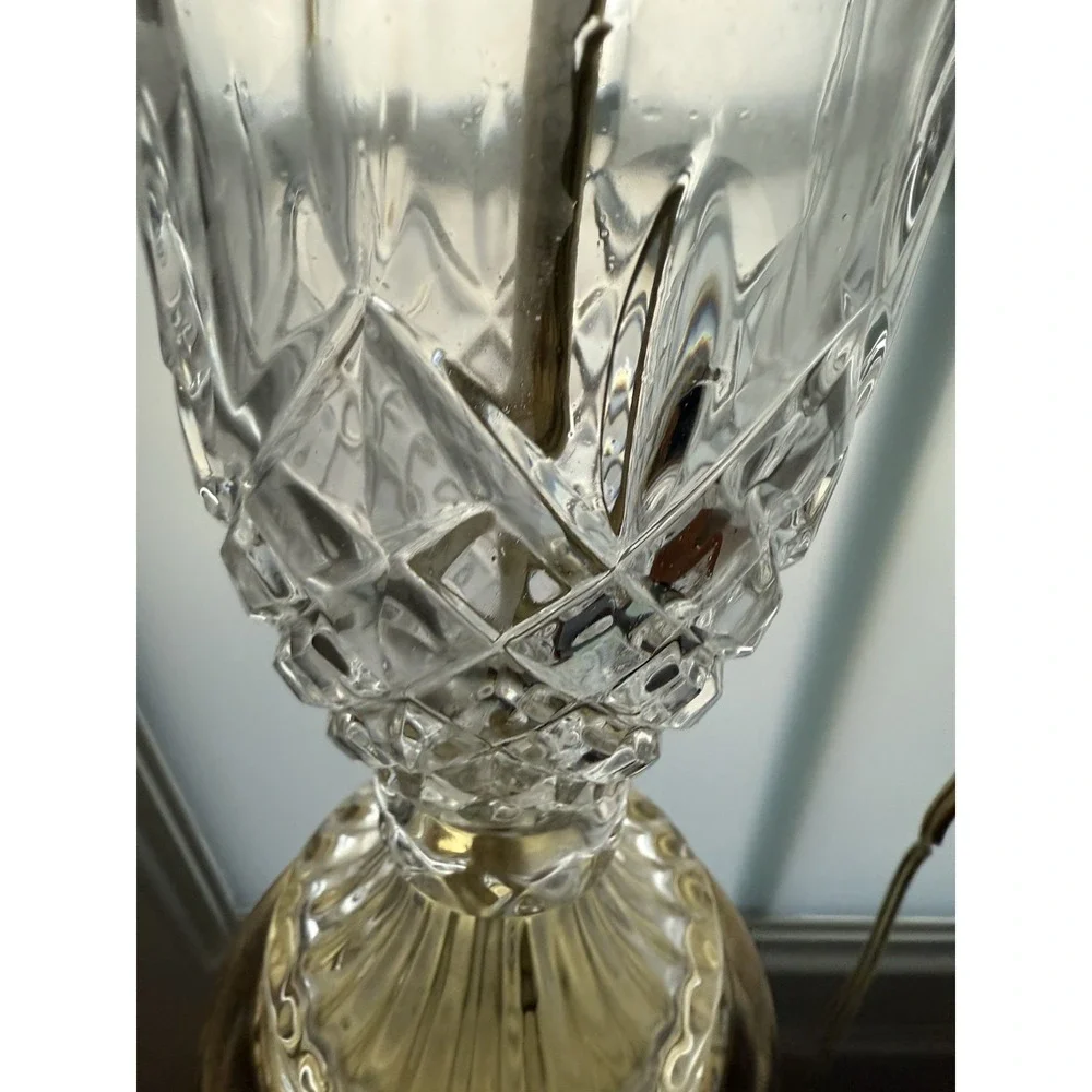 Vintage Cut-Glass Pineapple-Style Mini Accent Lamp‎ – 15
